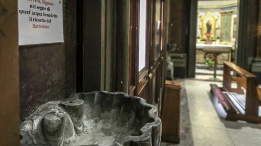 REAZIONI AL PREMIER. I vescovi italiani durissimi: «Messa senza popolo, compromessa la libertà di culto»