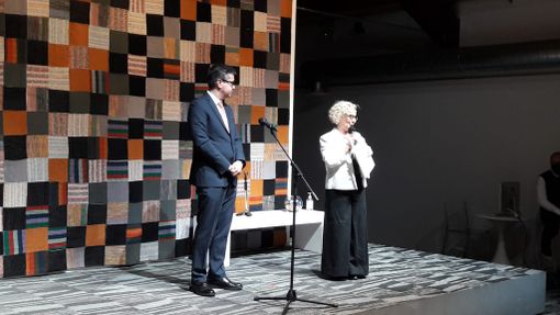 La direttrice del Maga, Emma Zanella, e il sindaco di Gallarate, Andrea Cassani