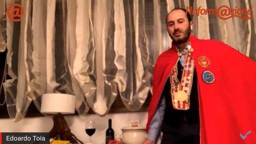 Il maestro Edoardo Toia