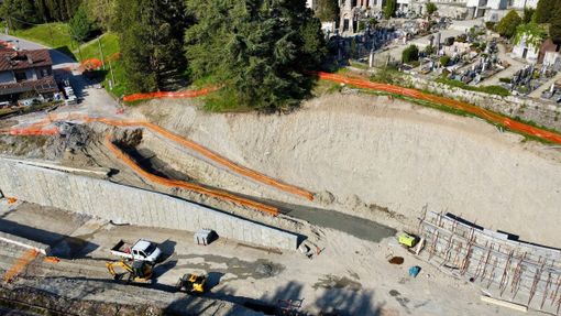 Il cantiere del sottopasso AlpTransit di Laveno visto dall'alto