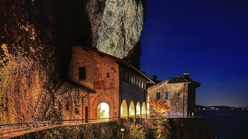L'Eremo di Santa Caterina del Sasso: preghiera e sostegno economico alla popolazione di Gaza L'Eremo di Santa Caterina del Sasso: preghiera e sostegno economico alla popolazione di Gaza
