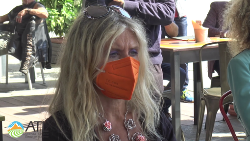 L'assessore al Turismo di Revello Katia Disderi: “Vi aspettiamo tutti con ricchi eventi per tutte le fasce di età e per la degustazione dei nostri prodotti tipici” L'assessore al Turismo di Revello Katia Disderi: “Vi aspettiamo tutti con ricchi eventi per tutte le fasce di età e per la degustazione dei nostri prodotti tipici”