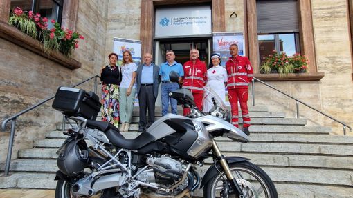 Si scaldano i motori (e i cuori) per il Motogiro della Croce Rossa Si scaldano i motori (e i cuori) per il Motogiro della Croce Rossa