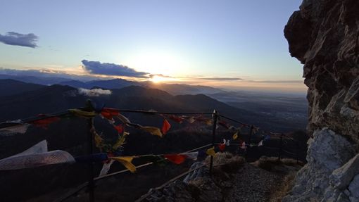 FOTO - Ogni giorno di corsa al Sacro Monte o al Campo dei Fiori. Per vedere l'alba che nasce su Varese