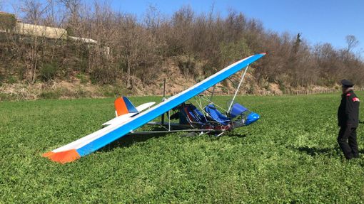 L'ultraleggero caduto a Gaggiolo L'ultraleggero caduto a Gaggiolo