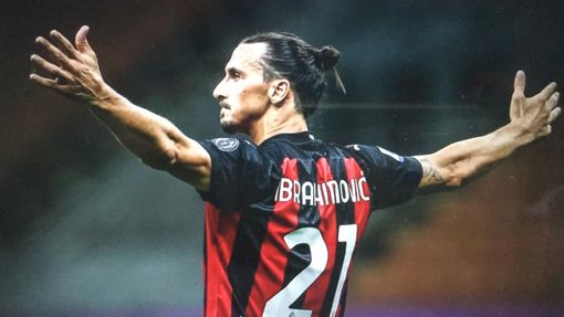 Ibrahimovic positivo al Coronavirus, il Milan perde il suo gigante Ibrahimovic positivo al Coronavirus, il Milan perde il suo gigante