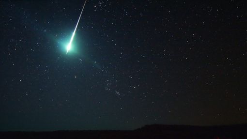 Bolide solca i cieli del Varesotto: «Era luminoso ed è durato diversi secondi»