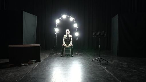 La donna delle stelle: uno spettacolo per «andare oltre i nostri limiti»