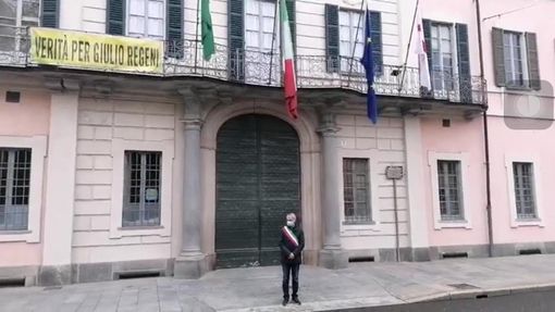 VIDEO E FOTO. Il silenzio di tutta la provincia per le vittime del Coronavirus unisce sindaci, cittadini e chi combatte in prima linea