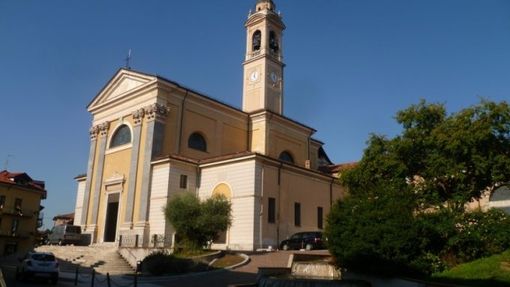 Quattro secoli dal Miracolo di Carnago: la parrocchia in festa Quattro secoli dal Miracolo di Carnago: la parrocchia in festa