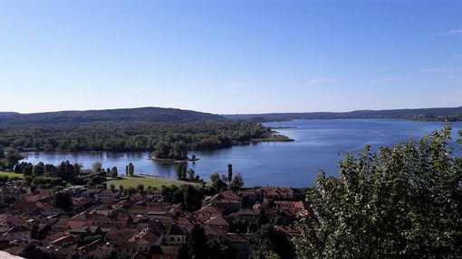 Torna sul lago Maggiore "Innamorati di Angera": la fiera dedicata all'amore e all'artigianato