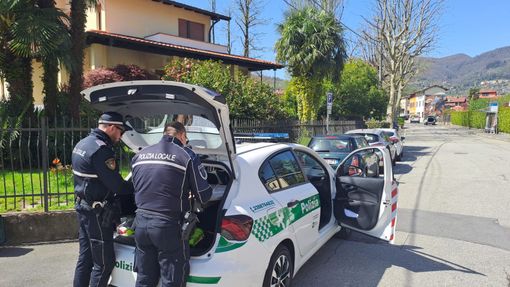 I controlli stradali effettuati dalla polizia locale di Lavena Ponte Tresa