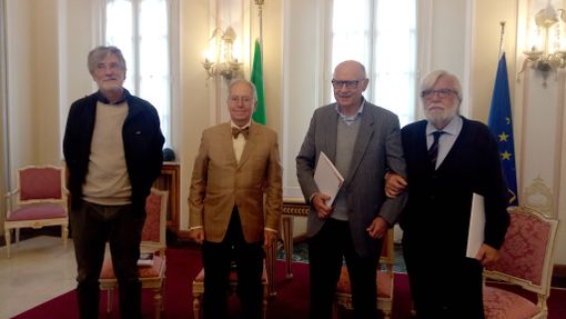 La presentazione in Comune a Varese del corso per smettere di fumare La presentazione in Comune a Varese del corso per smettere di fumare