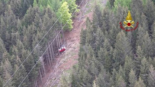Mottarone, trovato sul luogo dell'incidente un secondo "forchettone"