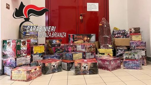 I botti di Capodanno sequestrati dai carabinieri I botti di Capodanno sequestrati dai carabinieri