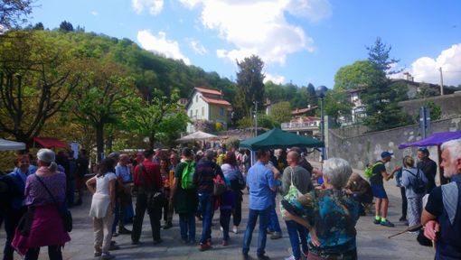 FOTO. Il Mercato del GiustoInPerfetto fa rivivere Castello Cabiaglio