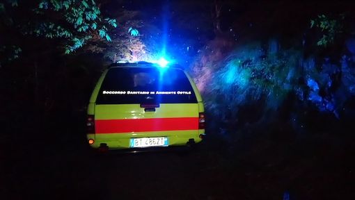 I soccorritori sul posto (foto da Luino Notizie)