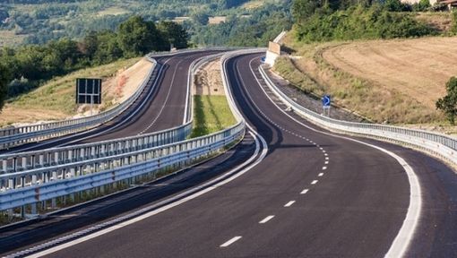 Viadotto di Vedano Olona della tangenziale di Varese: confermata la riapertura della strada il 30 giugno Viadotto di Vedano Olona della tangenziale di Varese: confermata la riapertura della strada il 30 giugno