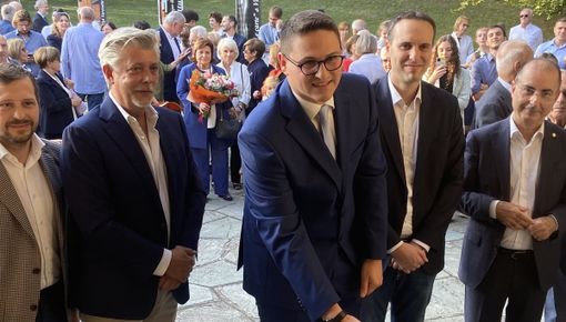 "Tra sogno e realtà": inaugurata a Barasso la mostra antologica dedicata a Herman Metelerkamp"