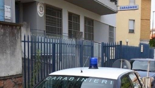 Malnate, torna a colpire il piromane di via Ravina. Auto bruciata a Gurone Malnate, torna a colpire il piromane di via Ravina. Auto bruciata a Gurone