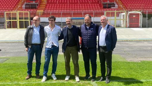 Da sinistra il cda del Varese con Stefano Amirante, Giovanni Rosati, Paolo Girardi, Antonio Rosati e Massimo Foghinazzi