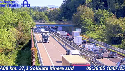 Le code in direzione Nord (foto webcam Autostrade per l'Italia) Le code in direzione Nord (foto webcam Autostrade per l'Italia)