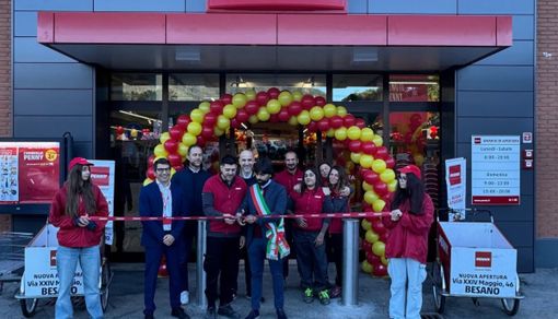 L'inaugurazione del nuovo supermercato Penny di Besano