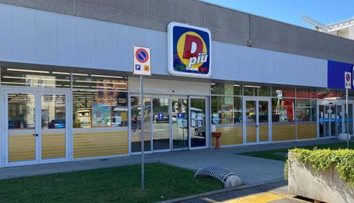 Il punto vendita di Jerago con Orago da oggi cambia gestione legandosi ancora "di più" ai prodotti freschi del territorio