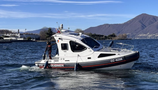 La nuova motovedetta dei carabinieri subito utile per salvare una vita La nuova motovedetta dei carabinieri subito utile per salvare una vita