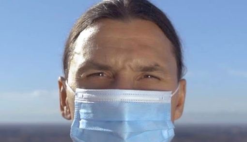 Ibrahimovic scende in campo contro i contagi: «Tu non sei Zlatan, non sfidare il virus» Ibrahimovic scende in campo contro i contagi: «Tu non sei Zlatan, non sfidare il virus»
