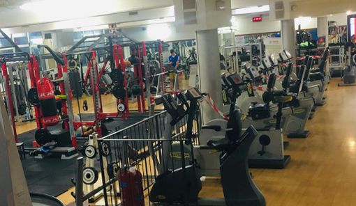 Varese, il saluto delle palestre ai clienti e l'affetto della gente. «Tenete duro, ci avete messo controlli e amore. Ci vediamo tra un mese!»