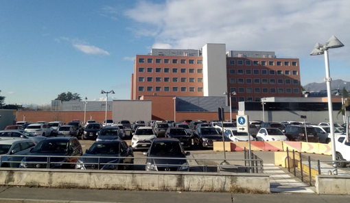 LA LETTERA «Io, malata oncologica, costretta a lottare anche per parcheggiare al Circolo»