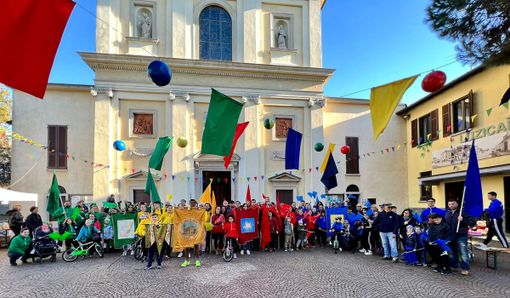 Quattro contrade, un palio: Rama di Pomm, a Gallarate, è ai blocchi di partenza Quattro contrade, un palio: Rama di Pomm, a Gallarate, è ai blocchi di partenza