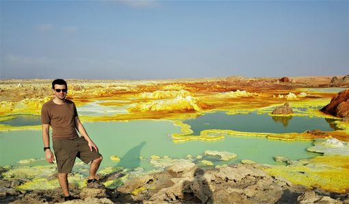 Dagli appunti a bordo di cammelli ed elefanti alla carta stampata...