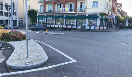 La rotonda della stazione di Laveno