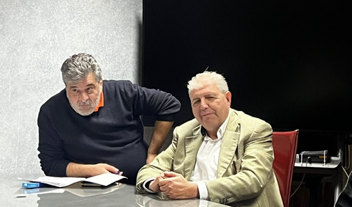 L'assessore allo Sport del Comune di Varese Stefano Malerba insieme a Giuseppe Marzotto, rappresentante della Varese Turf &amp; Sport srl