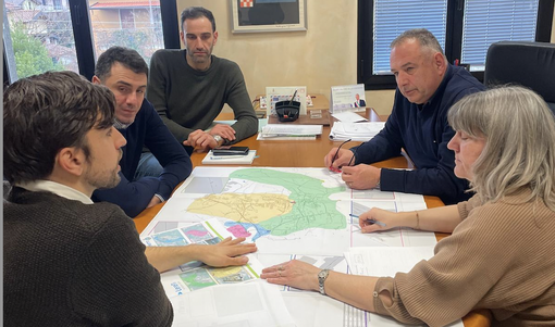 Il sindaco di Daverio, Marco Colombo