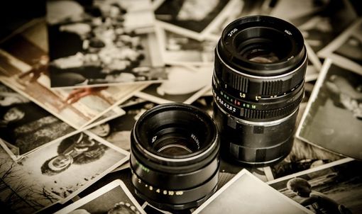 "Sovrapposizioni e orizzonti": quattro fotografi varesini in mostra a Porto Ceresio "Sovrapposizioni e orizzonti": quattro fotografi varesini in mostra a Porto Ceresio