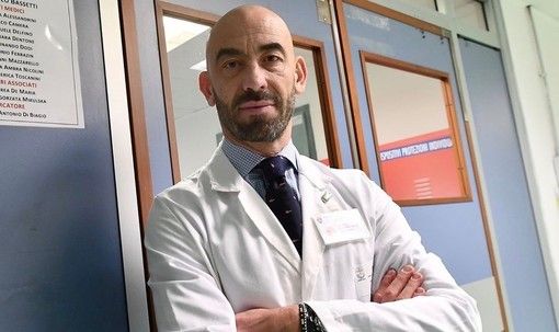 Il professor Matteo Bassetti sarà ospite a Ispra il 19 luglio Il professor Matteo Bassetti sarà ospite a Ispra il 19 luglio