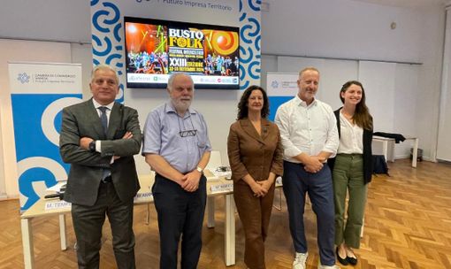 VIDEO L’Irlanda è qui: torna in città il Bustofolk. Ventitreesima edizione tra musica, danze e bande musicali da tutta Europa VIDEO L’Irlanda è qui: torna in città il Bustofolk. Ventitreesima edizione tra musica, danze e bande musicali da tutta Europa