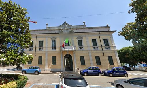 La sede del Comune di Sesto Calende La sede del Comune di Sesto Calende