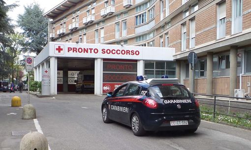 No vax al pronto soccorso con il Covid insulta medici e infermieri No vax al pronto soccorso con il Covid insulta medici e infermieri