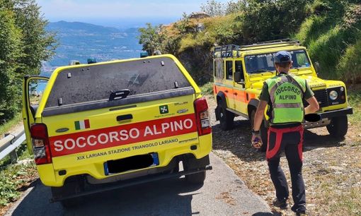Ragazza scout si sente male sul sentiero, al Brinzio interviene il Soccorso alpino Ragazza scout si sente male sul sentiero, al Brinzio interviene il Soccorso alpino
