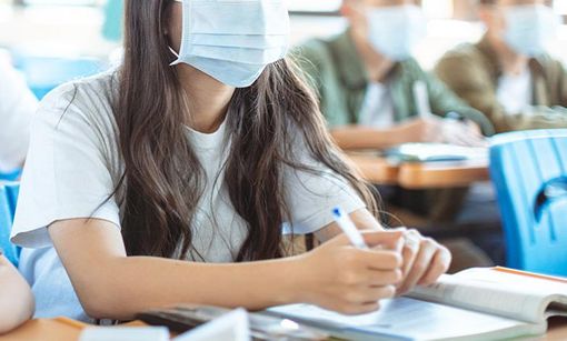 Green pass illimitato e nelle scuole niente dad per vaccinati e guariti: ecco le nuove misure contro il Covid