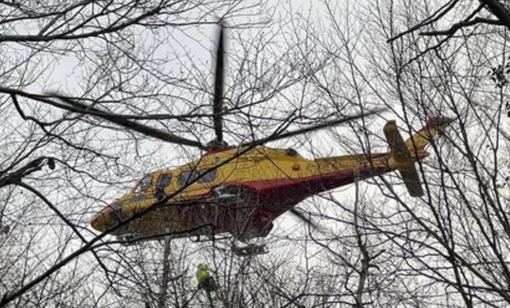 Cade dalla bicicletta, elisoccorso in volo a Cocquio Trevisago