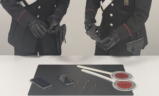 Varese, in casa nascondeva una pistola con matricola abrasa e munizioni: 37enne in manette