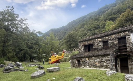 Ragazza cade nei boschi di Curiglia, trasportata in ospedale in elisoccorso Ragazza cade nei boschi di Curiglia, trasportata in ospedale in elisoccorso