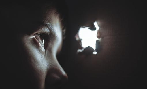 Sua madre fu uccisa ad Albizzate a colpi d'ascia, il varesino Giuseppe Delmonte contro la violenza di genere: «Mi è stato rubato un sogno» Sua madre fu uccisa ad Albizzate a colpi d'ascia, il varesino Giuseppe Delmonte contro la violenza di genere: «Mi è stato rubato un sogno»