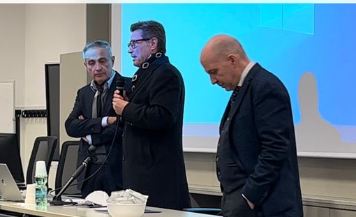 Comerio, Grassi e Serati