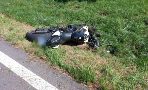 Valganna, si scontra con un cerbiatto: motociclista 52enne in ospedale Valganna, si scontra con un cerbiatto: motociclista 52enne in ospedale